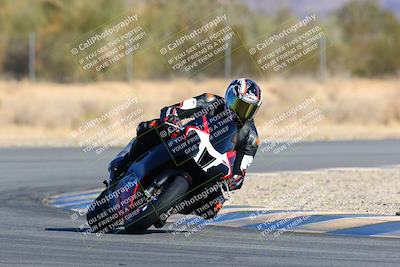 media/Jan-09-2022-SoCal Trackdays (Sun) [[2b1fec8404]]/Turn 6 (1035am)/